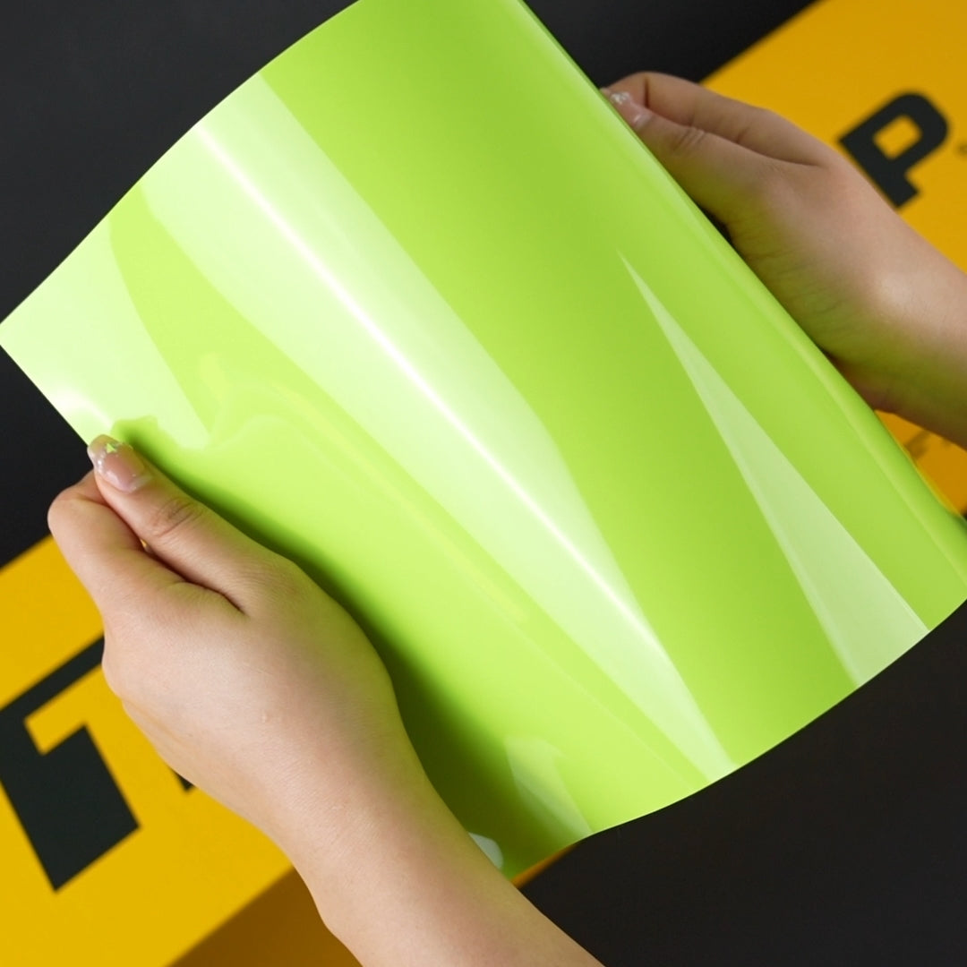 TeckWrap A4 Samples / GREEN VINYL WRAP - Samples