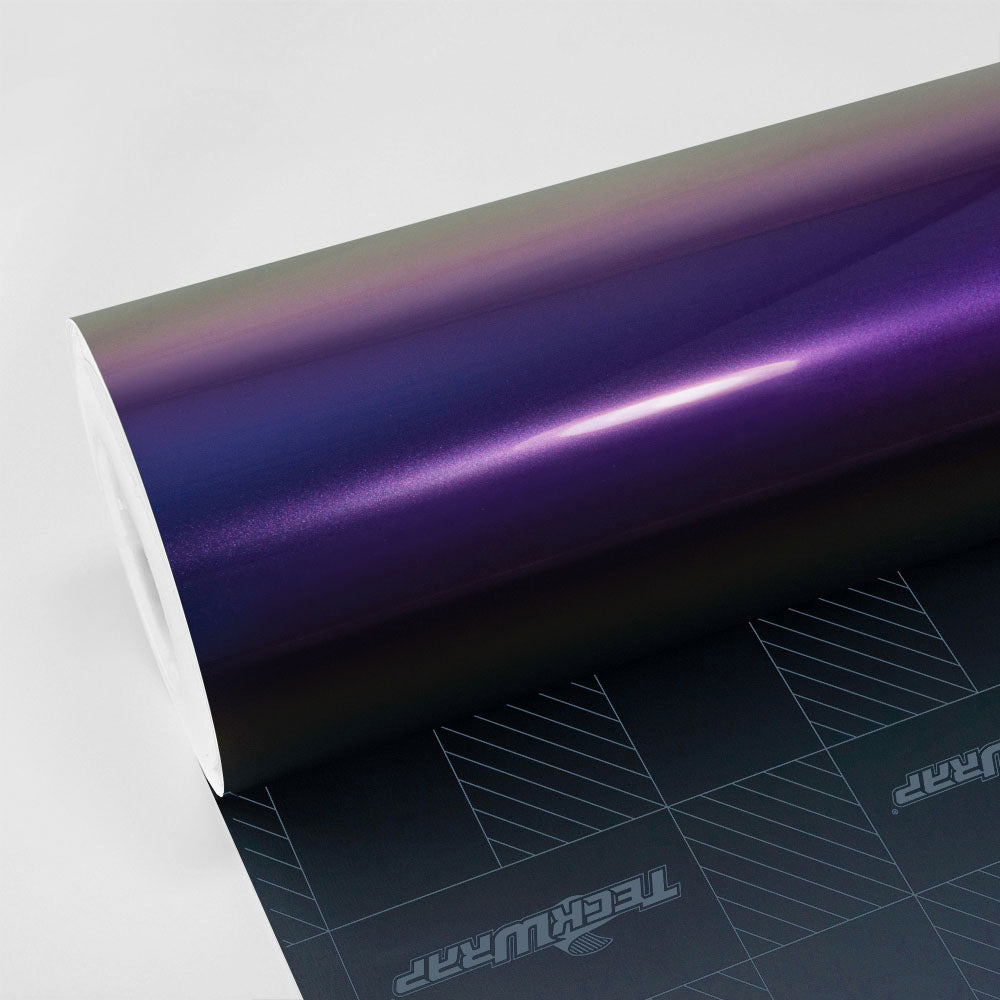 TeckWrap Purple Green (RD19-HD) chameleon metallic vinyl wrap roll with gradient hues of purple and green shimmer.