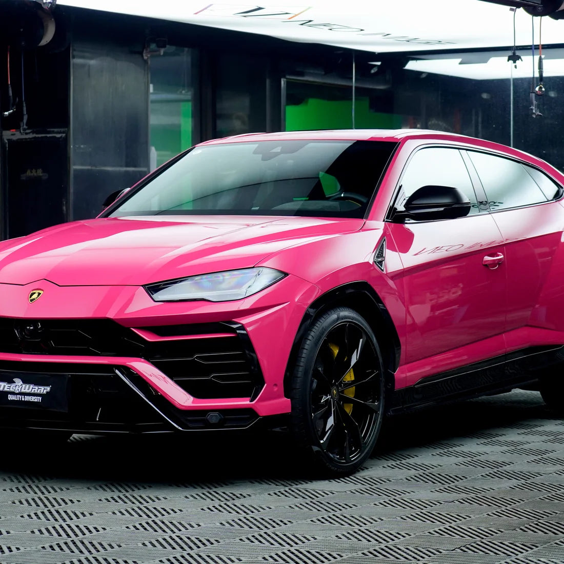 High Gloss Berry Red Vinyl Wrap Lamborghini Urus