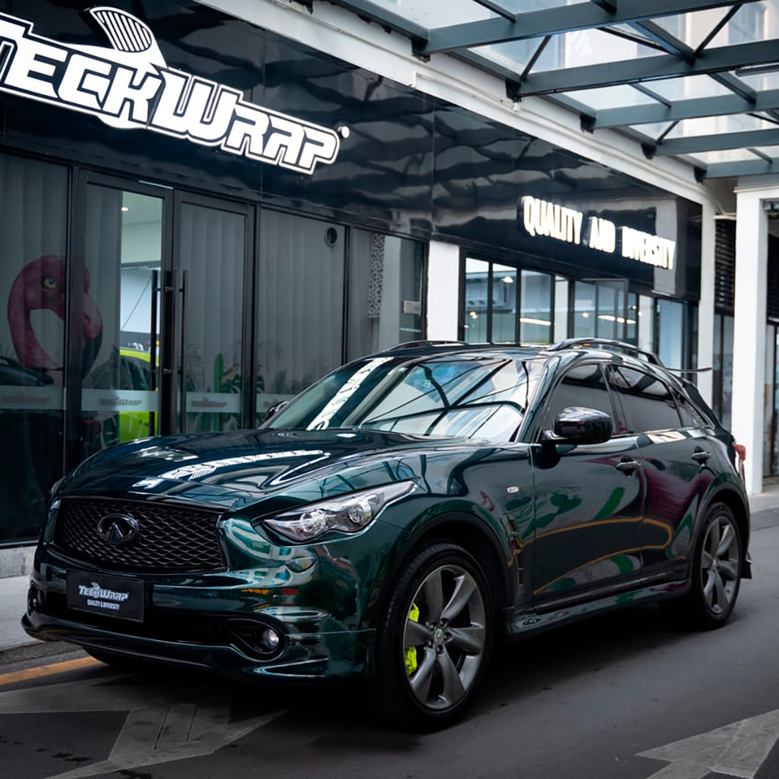 Gloss Vivid Green Warm Emerald Metallic Paint Protection Film (CPX412)