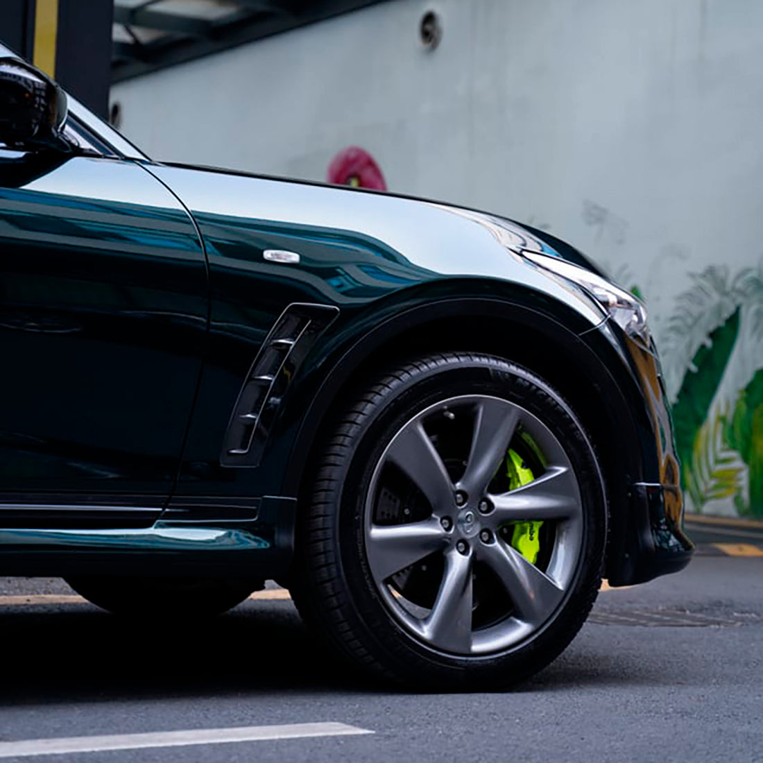 Gloss Vivid Green Warm Emerald Metallic Paint Protection Film (CPX412)