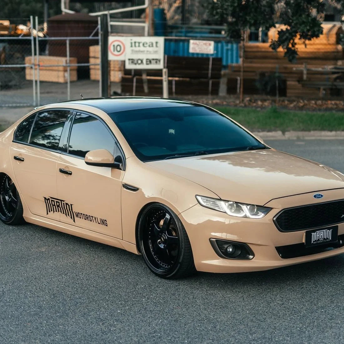 High Gloss Leather Beige Vinyl Wrap (CG52-HD)