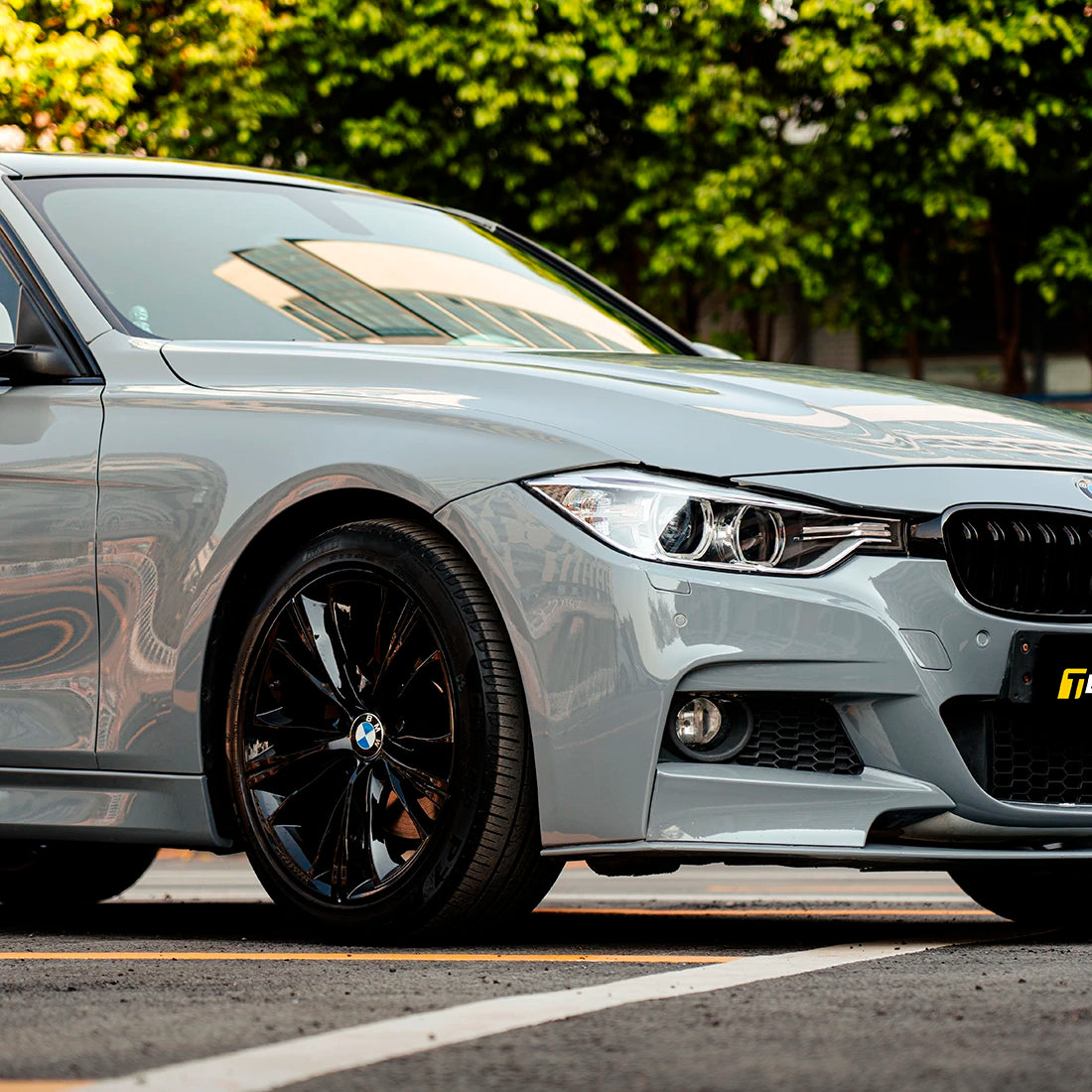 Super Gloss Grey Dim Vinyl Wrap (CG27-PRO+)