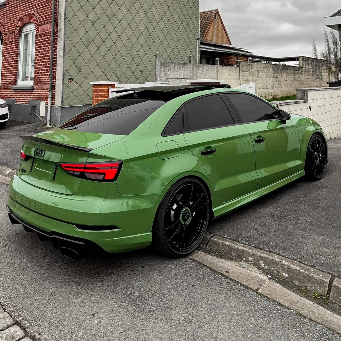 High Gloss French Olive Green Vinyl Wrap (CG31-HD)