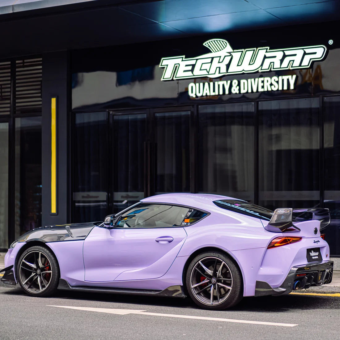 High Gloss Spanish Lavender Vinyl Wrap (CG48-HD)