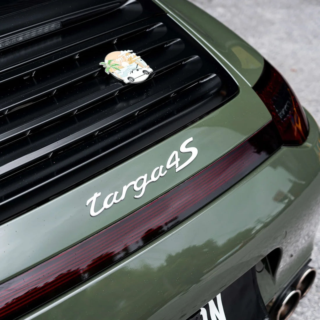 High Gloss Camouflage Green Vinyl Wrap (CG51-HD)