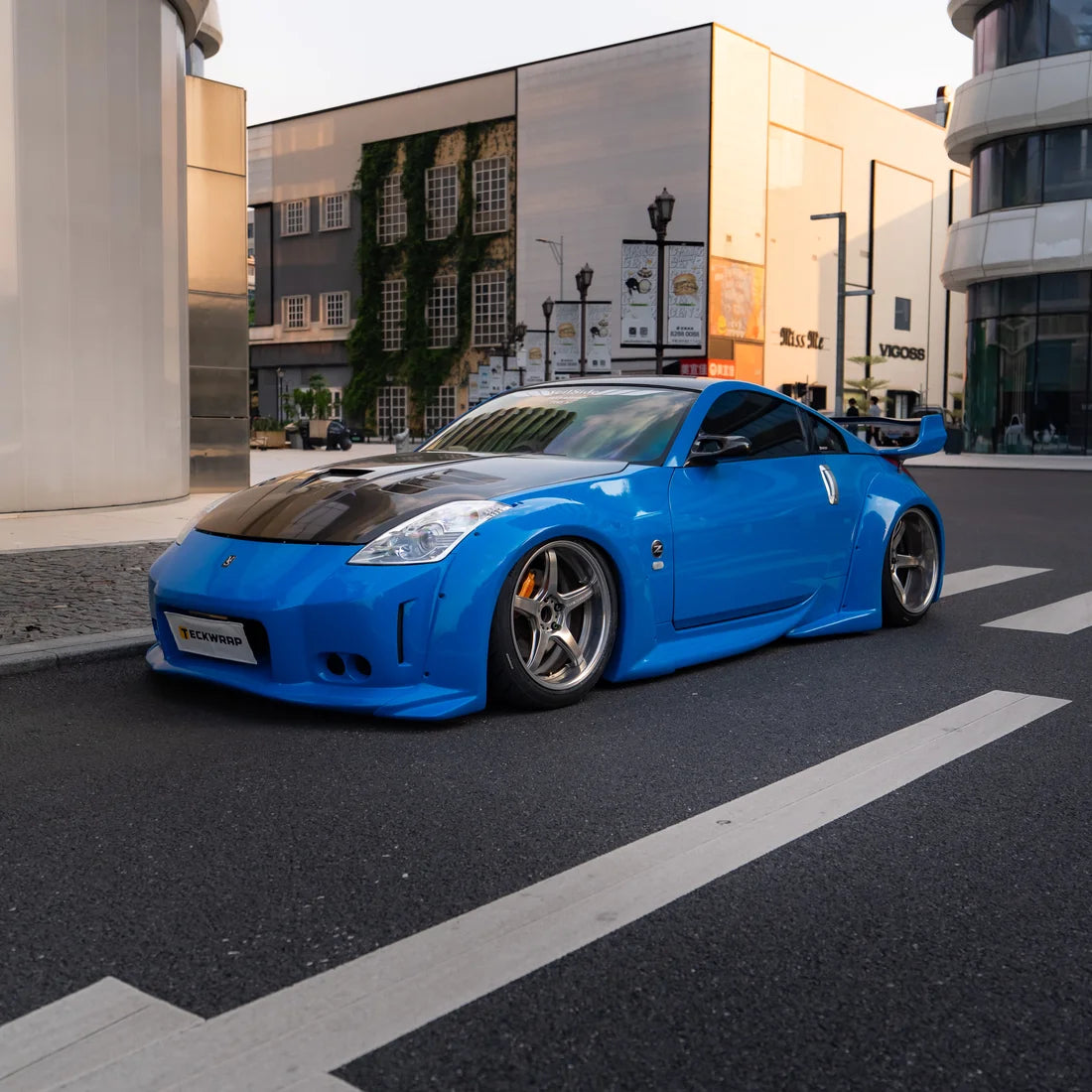 High Gloss Vibrant Blue Vinyl Wrap (CG57-HD)