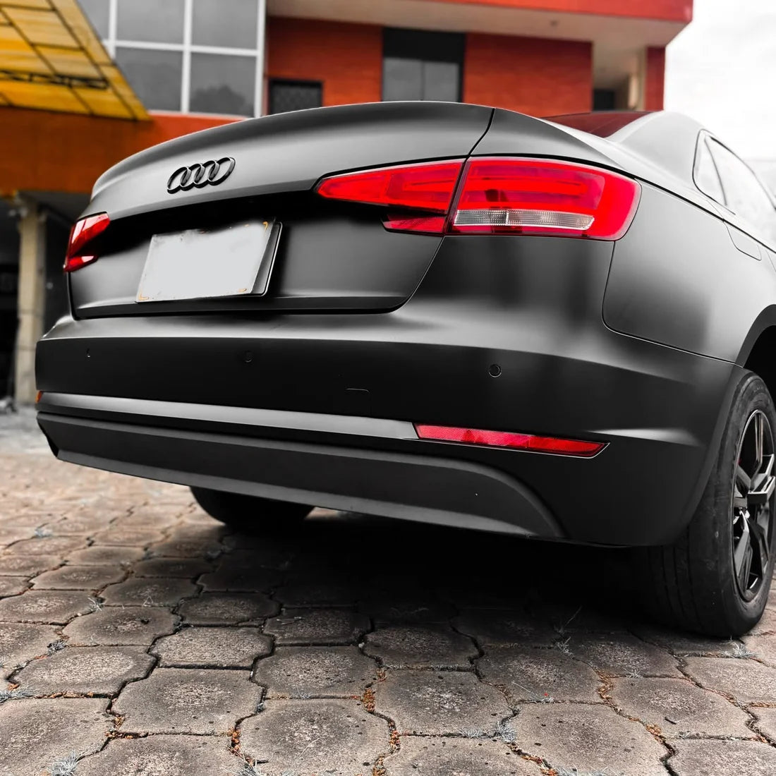 Matte Black Vinyl Wrap (CM01M)