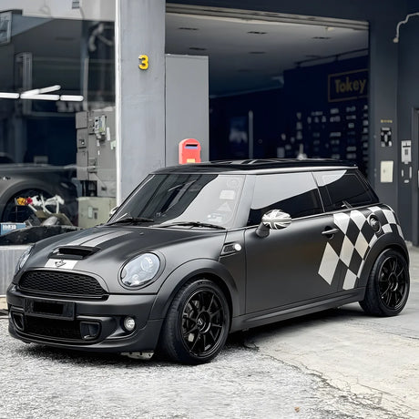 Matte Black Vinyl Wrap (CM01M)