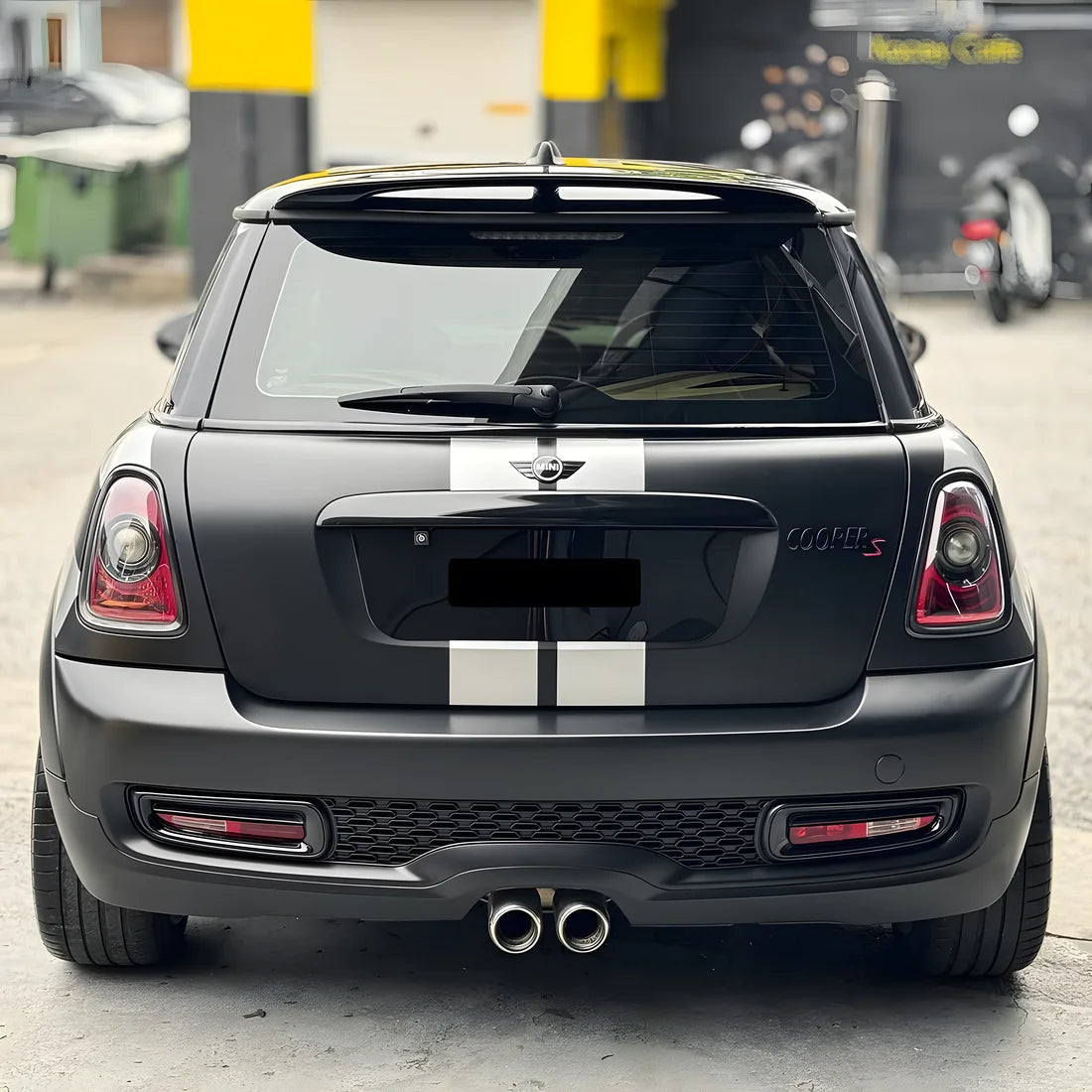 Matte Black Vinyl Wrap (CM01M)