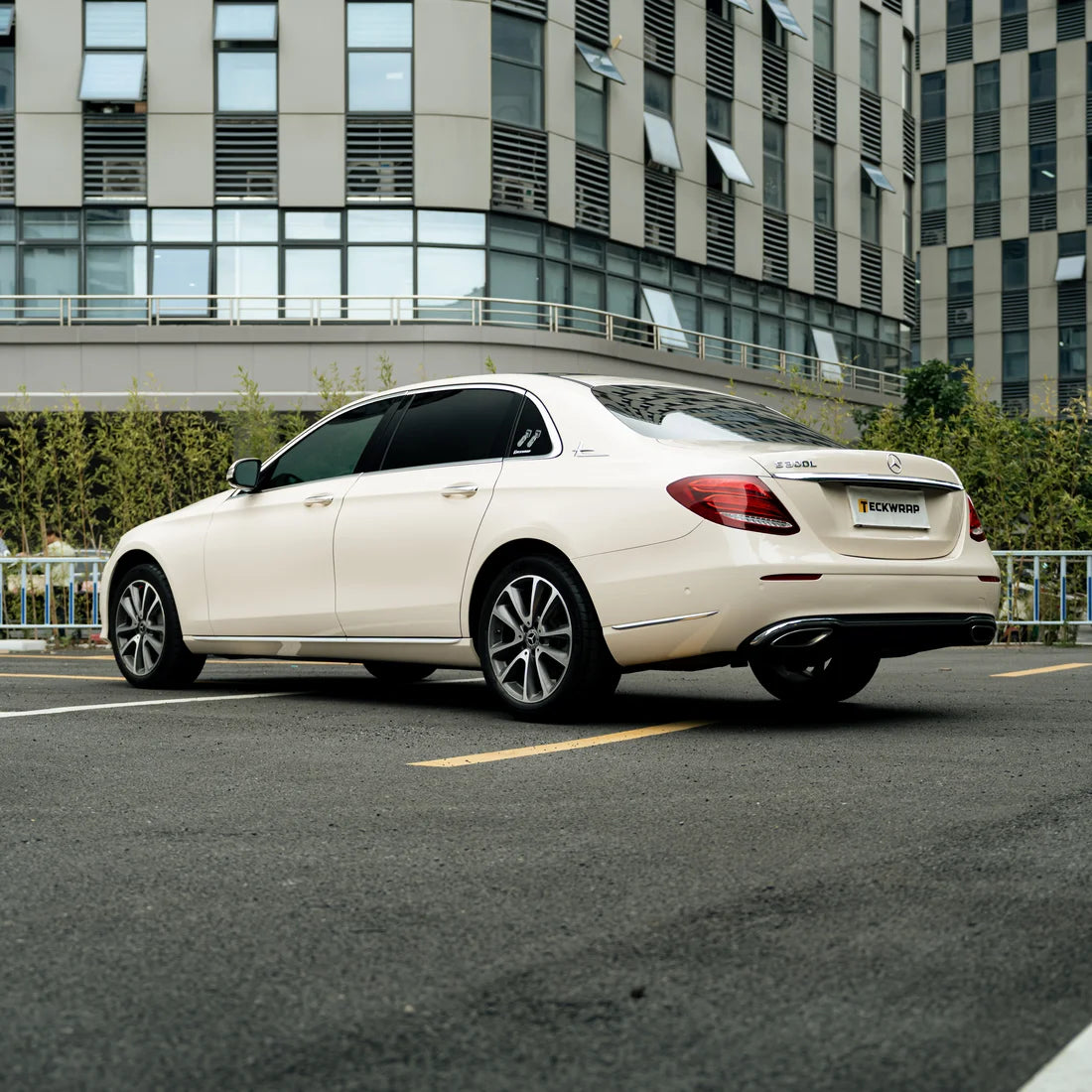 Gloss Almond White Color PPF (CPX303)
