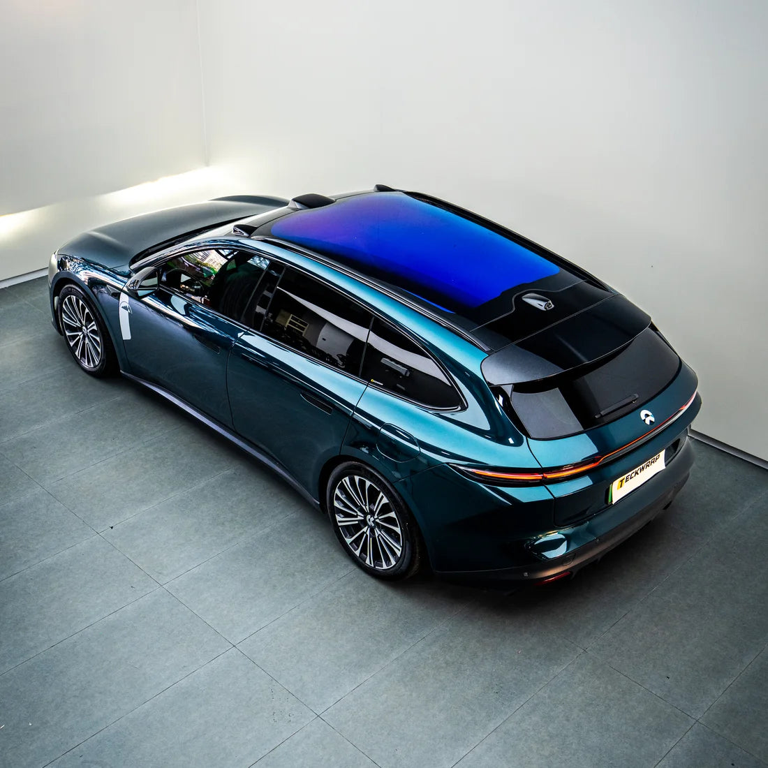 Gloss Racing Green Color PPF (CPX413)