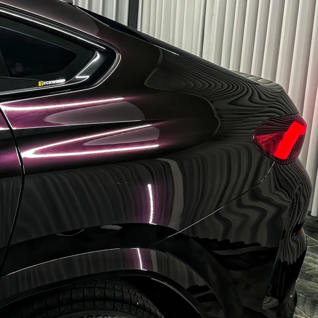 Gloss Black Plum Color PPF (CPX414)