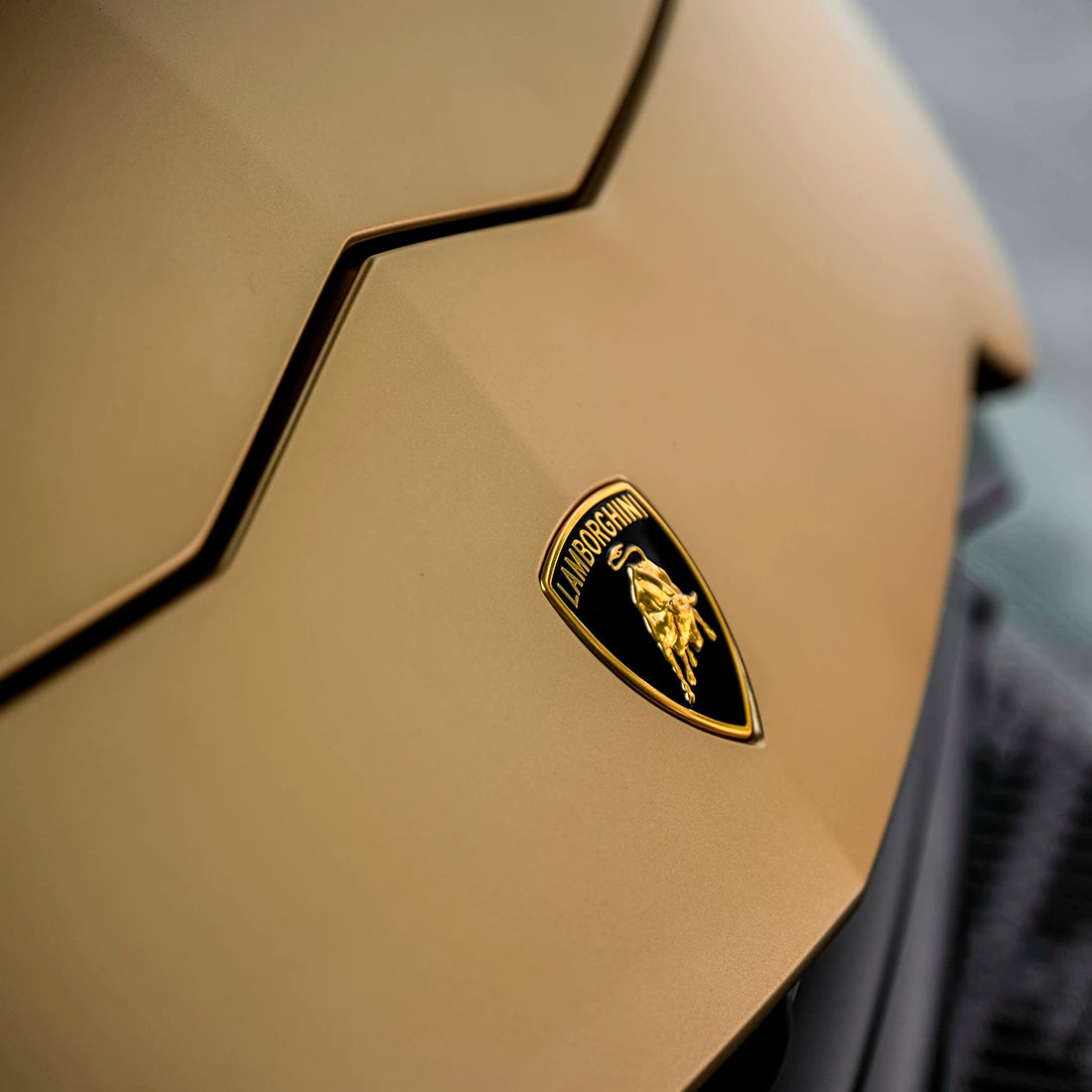Satin Metallic Imperial Gold Vinyl Wrap (SMT21)